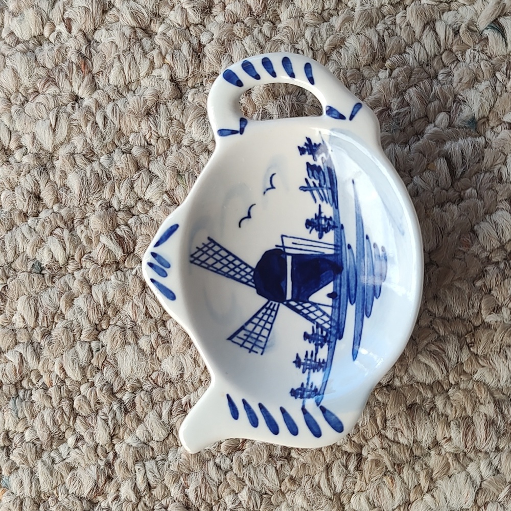 Delft Blue teabag tidy
